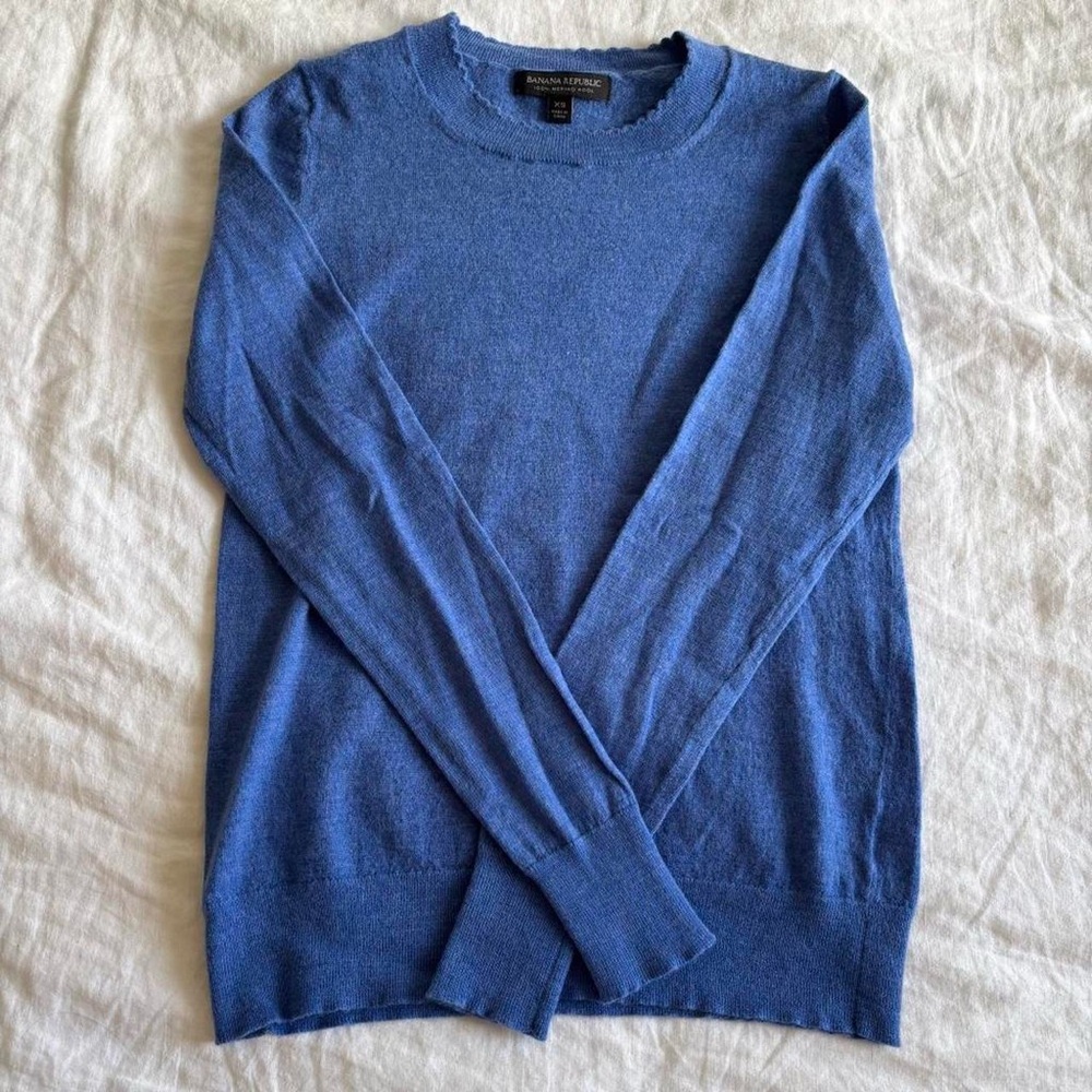 Banana Republic Women’s Blue Sweater 100% Merino Wool Sz XS